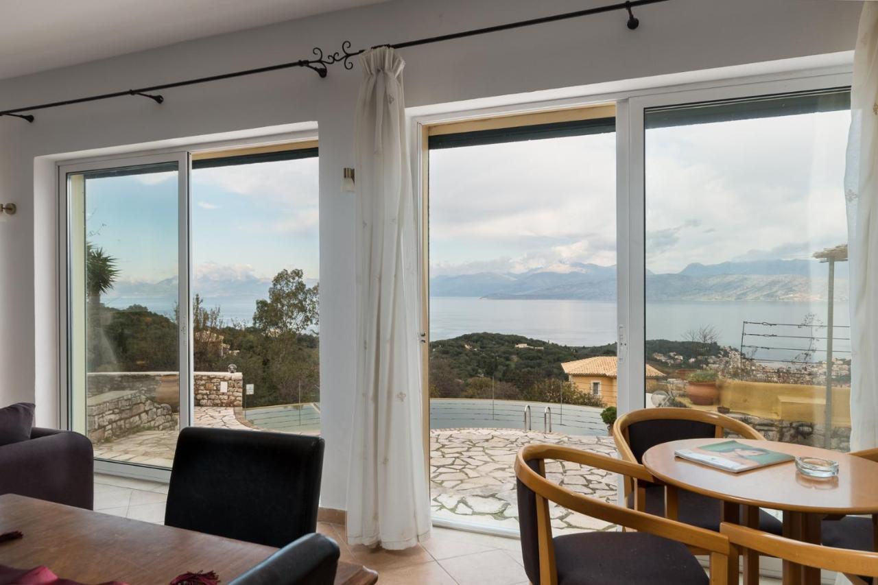 Villa The Hillside Villas, Stunning Views & Private Pool *